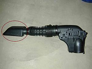 What is that extra empty box on the cold air intake tube for?-coldairintake.jpg